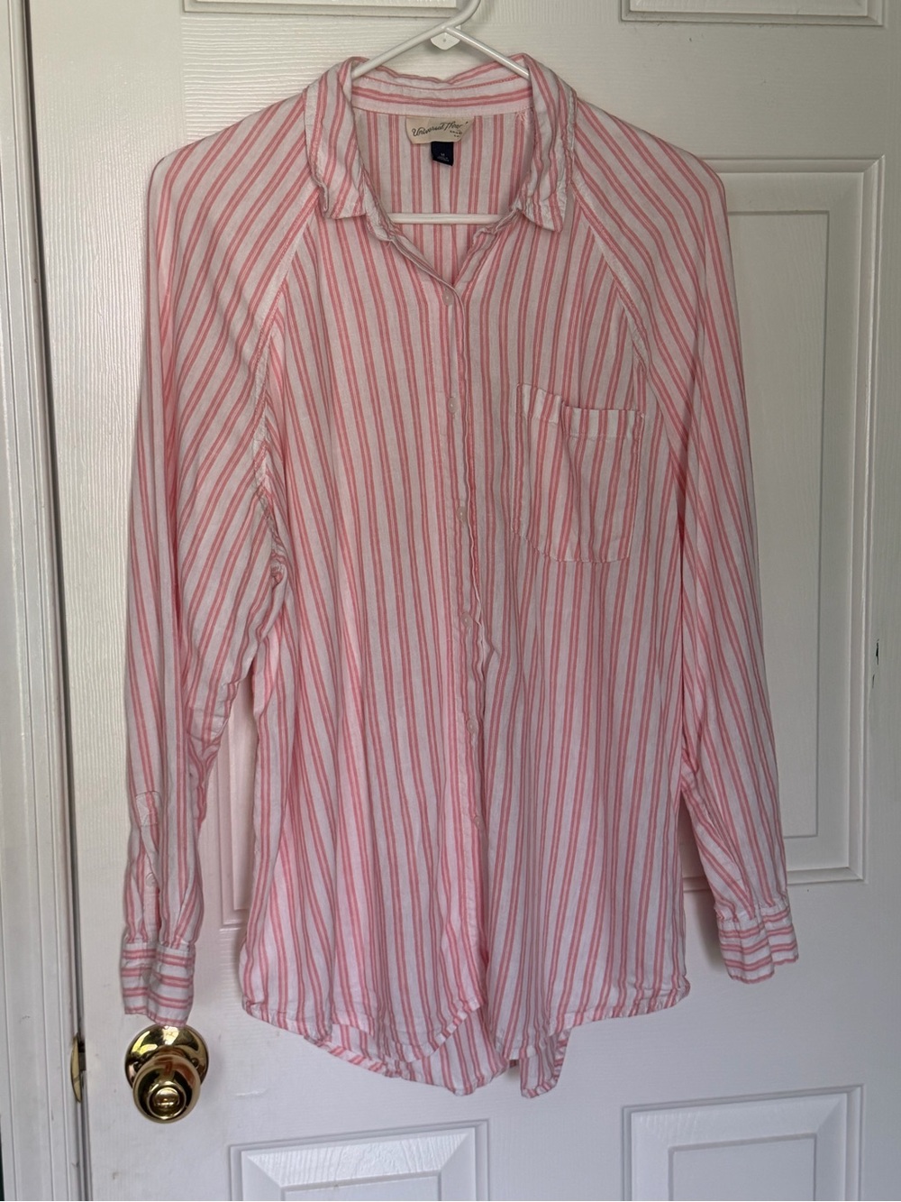 Universal Thread Pink and White Striped Linen Blend Button-Up Shirt